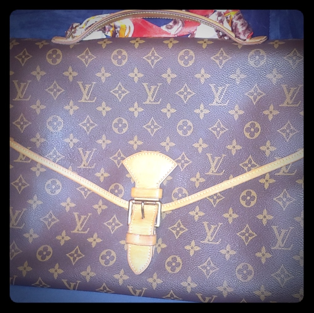 Louis Vuitton Beverly Brief Briefcase Authentic